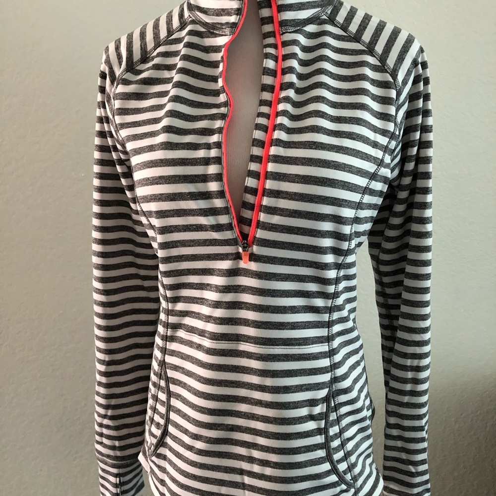 Lucy Stripped Pullover